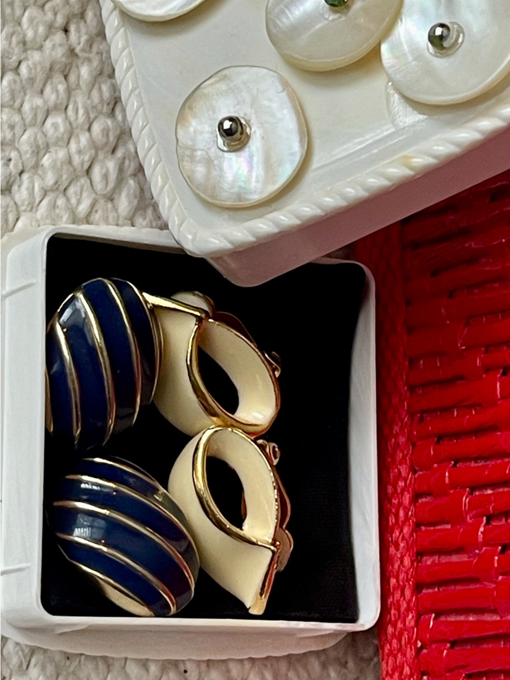 2 PAIRS OF VINTAGE CLIP ON EARRINGS Navy Enamel Cream Gold Tone Sanitized EUC